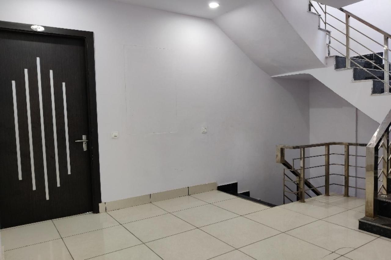 Oyo Hotel Laksh Kurukshetra Esterno foto