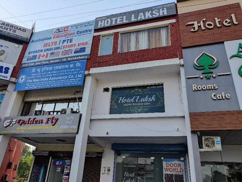 Oyo Hotel Laksh Kurukshetra Esterno foto